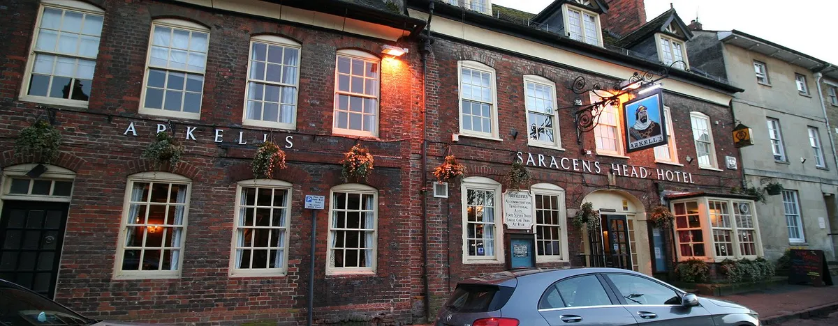 The Saracen's Head Hotel