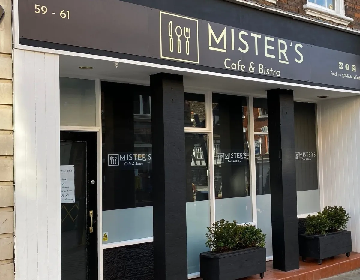 Mister's Cafe & Bistro