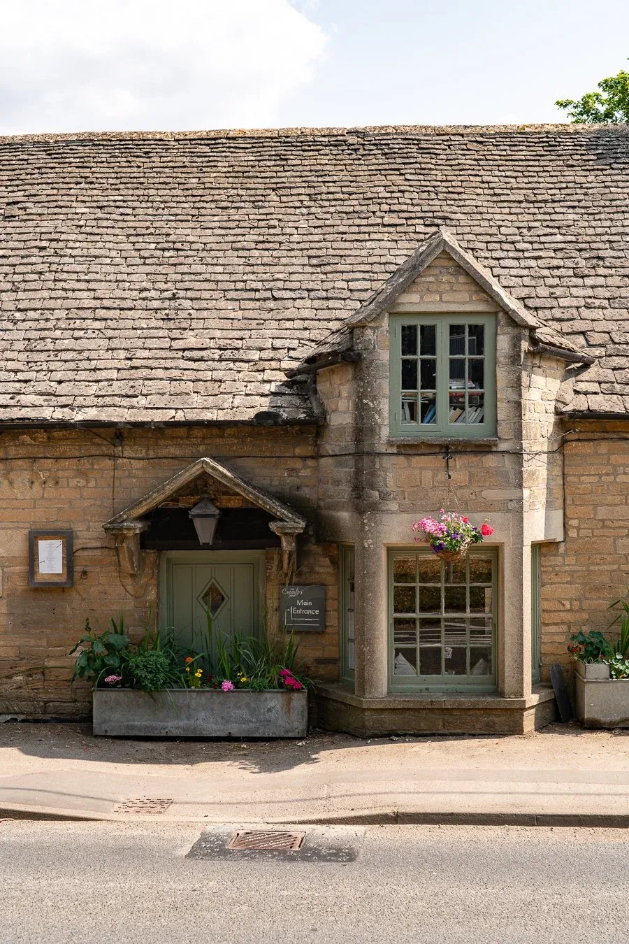 Carpenters Arms